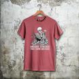 Skeleton Reading Book Anxious Stressed True Crime Obsessed Men's Comfort Colors T-Shirt Crimson
