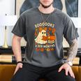 Books And BER Months Fall Librarian Reading Halloween Men's Comfort Colors T-Shirt Pepper