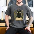 Cat Reading Book Flowers Men's Comfort Colors T-Shirt Pepper