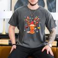 Christmas Librarian Reindeer Xmas Book Teachers Love Reading Men's Comfort Colors T-Shirt Pepper