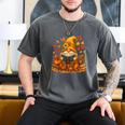 Cute Autumn Gnome Reading Pumpkin Book Lover Men's Comfort Colors T-Shirt Pepper