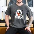 Cute Halloween Ghost Reading Book Men's Comfort Colors T-Shirt Pepper