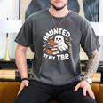Haunted By My TBR Cute Ghost Book Reading Teacher Halloween Men's Comfort Colors T-Shirt Pepper