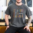 It’s a Good Day To Read a Book Lovers Library Reading Women Men's Comfort Colors T-Shirt Pepper