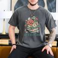 Leer ES Poder Cute Floral Spanish Teacher Book Reading Men's Comfort Colors T-Shirt Pepper