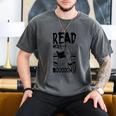 Read More Books Ghost Halloween Reading Teacher Literacy Men's Comfort Colors T-Shirt Pepper
