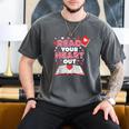 Read Your Heart Out Valentines Day Reading Book Kids Teacher Men's Comfort Colors T-Shirt Pepper