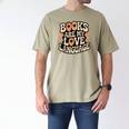Books Are My Love Language Retro Groovy 70s Book Lover Men's Comfort Colors T-Shirt Khaki