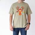 Christmas Librarian Reindeer Xmas Book Teachers Love Reading Men's Comfort Colors T-Shirt Khaki