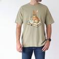 Cute Bunny Reading Book Glasses Bookworm Men's Comfort Colors T-Shirt Khaki