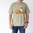 Read S'More Books Campfire Reading Book Lovers Camper Men's Comfort Colors T-Shirt Khaki