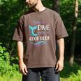 Cute Mermaid Librarian Teacher Dive Into A Good Book Reading Men's Comfort Colors T-Shirt Espresso