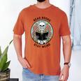 Reader Skeleton Read Books Be Kind Stay Weird Men's Comfort Colors T-Shirt Yam