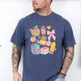 Apple Disco Pencil Books Bow Teacher Student Back To School Men's Comfort Colors T-Shirt Blue Jean