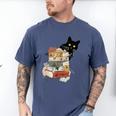 Cat And Books Flowers Reading Club Cat Lover Bookworm Men's Comfort Colors T-Shirt Blue Jean