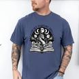 In My Fantasy Era Books Dragon & Moon Bookish Bookworm Men's Comfort Colors T-Shirt Blue Jean