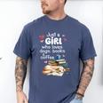 Retro Just A Girl Who Love Dogs Books And Coffee Bookworm Men's Comfort Colors T-Shirt Blue Jean
