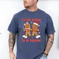 Tis The Season Reading Christmas Shirt Book Lovers Teacher Men's Comfort Colors T-Shirt Blue Jean