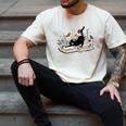Cute Cat Flower Garden Book Kitty Reading Floral Men Women Girls Kids Men's Comfort Colors T-Shirt Ivory