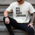 Real Men Marry Librarians – Book Lover Husband Men's Comfort Colors T-Shirt Ivory