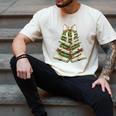 Xmas Tree Books Merry Christmas Coquette Bow Teacher Holiday Men's Comfort Colors T-Shirt Ivory