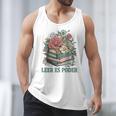 Leer ES Poder Cute Floral Spanish Teacher Book Reading Men Tank Top