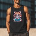 Adorable Book Lover Maine Coon Cat With Reading Glasses Cute Men Tank Top