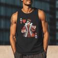 Modern Queen Of Hearts Book Lover Reading Novels Romantasy Men Tank Top