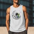 Astronaut Reading Book To Alien Moon Space Astronomy Men Tank Top