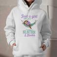Just a Girl Who Loves Sloths And Books Graphic Youth Hoodie