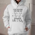 Smutty Book Lovers Romantasy Dark Fairy Tales Romance Reader I Dont Watch Porn Small Grey Graphic Youth Hoodie