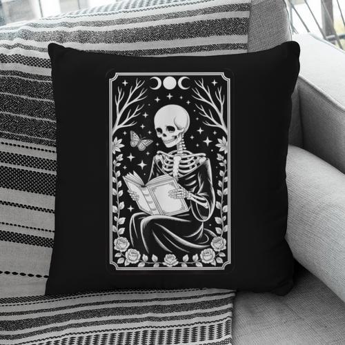 Book Lover The Reader Tarot Card Skeleton Reading Pillowcase - Bookorys