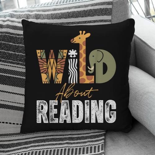 Wild About Reading Books Animal Theme Bookworm Library Day Pillowcase - Bookorys DE