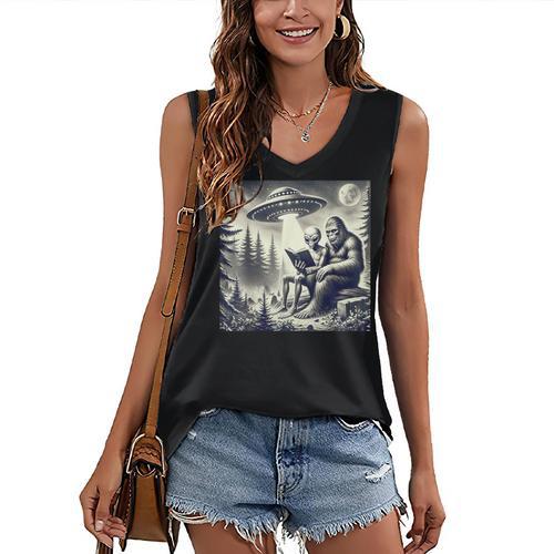 Bigfoot With Alien Reading A Book Bigfoot And UFO Women's V-Neck Tank Top - Bookorys UK