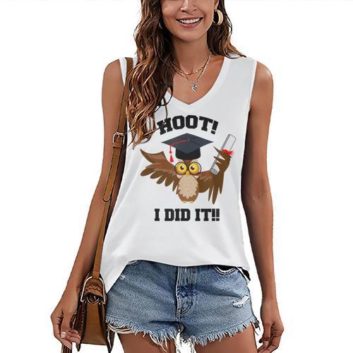 Hoot I Did It Grad Owl Holding Graduation Diploma Congrats Women's V-Neck Tank Top - Best Gift Smart