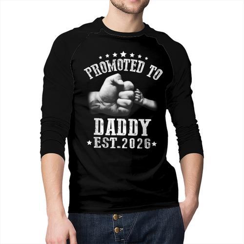 Promoted To Daddy Est 2026 Soon To Be Daddy 2026 Men Baseball Raglan Shirt - Father's Day Fun
