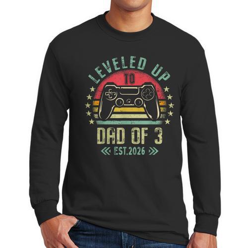 I Leveled Up To Dad Of 3 2026 Promoted To Dad Of Three Kids Men Long Sleeve T-Shirt - Father's Day Fun