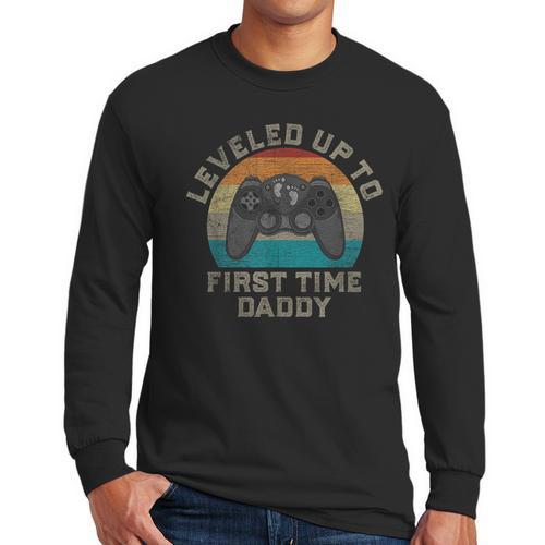 I Leveled Up To First Time Daddy Soon To Be Dad Men Long Sleeve T-Shirt - Father's Day Fun