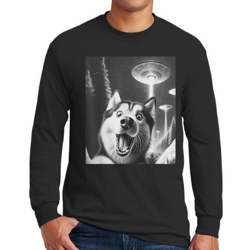 Siberian Husky Alien UFO Taking a Selfie Dog Mom Dad Men Long Sleeve T-Shirt - Father's Day Fun