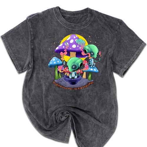 Psychedelic Alien Mushroom Nostalgia Groovy Vibe Hippie Mineral Wash Tshirts - Figerry