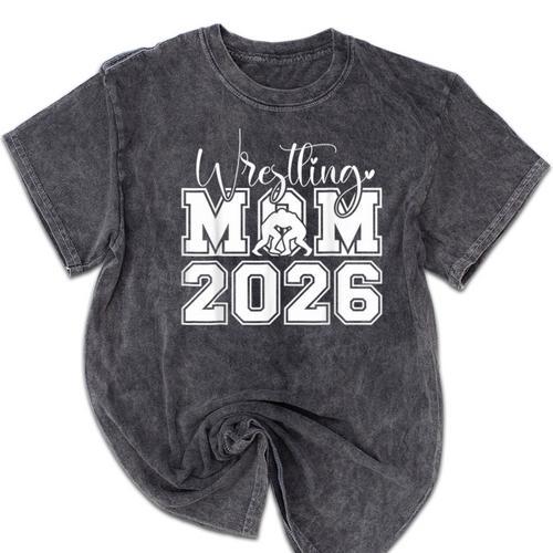 Senior 2026 Wrestling Mom Proud Senior 2026 Mom Graduation Mineral Wash Tshirts - Best Gift Smart