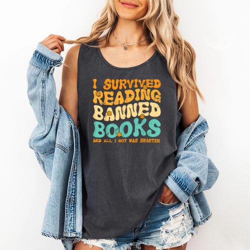 I Survived Reading Banned Books Read Librarian Men Women Comfort Colors Tank Top - Bookorys DE