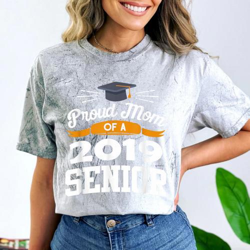 Proud Mom Of A 2019 Senior Graduation Class Outfit T-Shirt Comfort Color Blast T-Shirt - Best Gift Smart