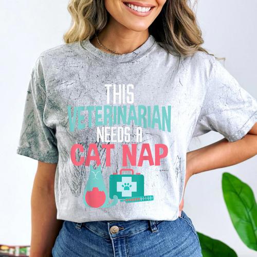Veterinarian Graduation T-Shirt Men Women Humor Comfort Color Blast T-Shirt - Best Gift Smart