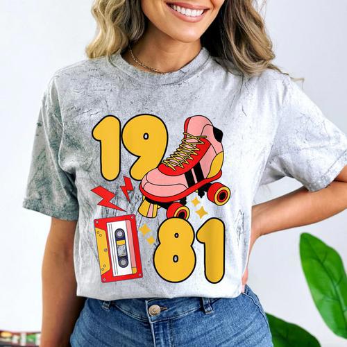 80s Vibes Mixed Tapes & Roller Skates 1981 Nostalgia Retro Comfort Color Blast T-Shirt - Figerry