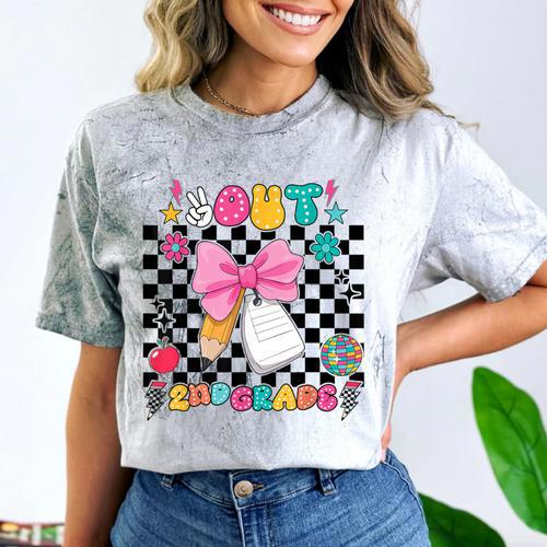 Peace Out 2nd Grade Graduation Last Day School Second Grade Comfort Color Blast T-Shirt - Best Gift Smart