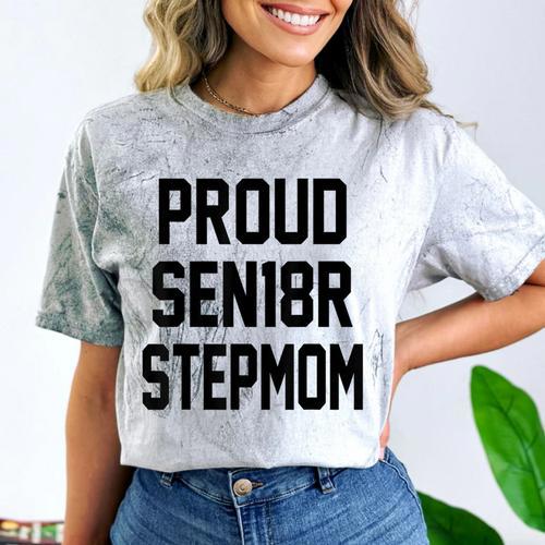 Stepmom Stepmother SEN18R Grad Senior Graduation Party Shirt Comfort Color Blast T-Shirt - Best Gift Smart