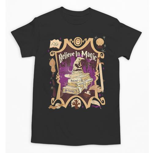 Castle Book Book Lovers Tees Family Vacation Bookworm Unisex T-Shirt - Bookorys DE