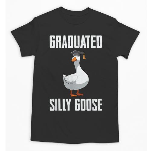 Graduated Silly Goose Student Graduation 2026 Grad Unisex T-Shirt - Best Gift Smart