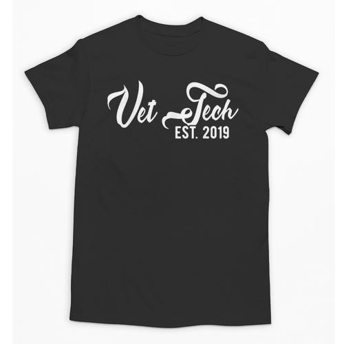 Graduation For New Vet Techs Established 2019 Unisex T-Shirt - Best Gift Smart